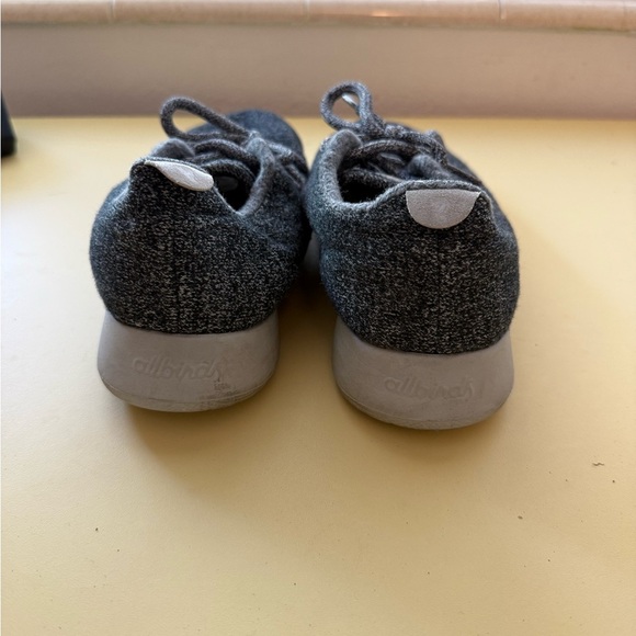 ALLBIRDS | Women’s Wool Runners Grey Sneakers - Picture 6 of 10